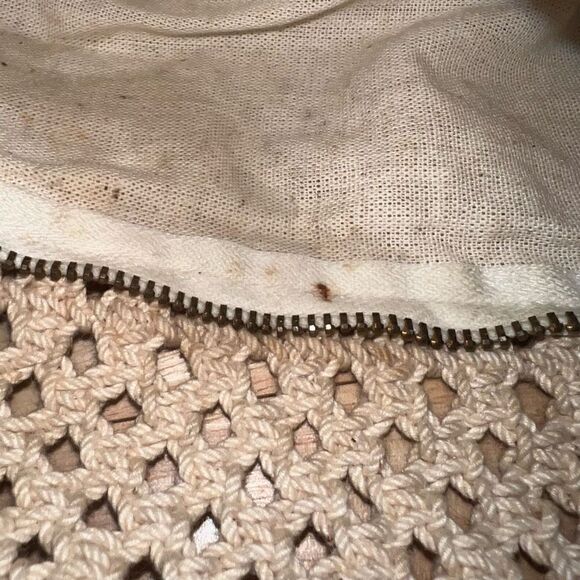 Macrame Crochet Clutch Mini Bag in Natural Beige Fold over Flap, Zip Top Closure - Picture 9 of 11